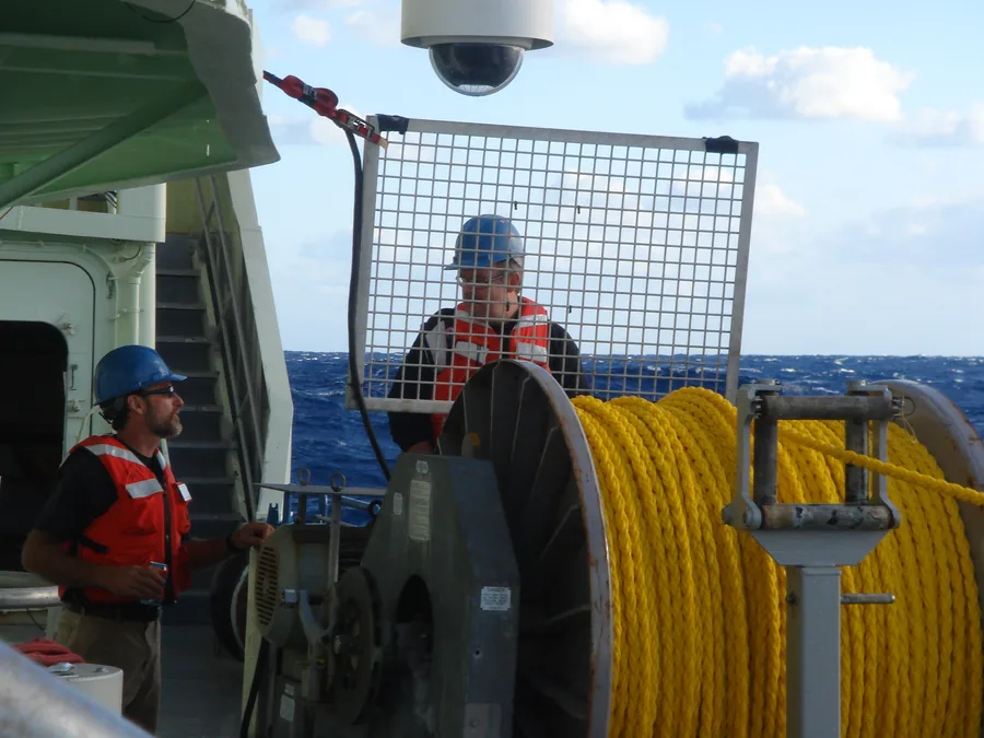 Bob Weller at winch during CLIMODE mooring recovery, RV Oceanus 2008